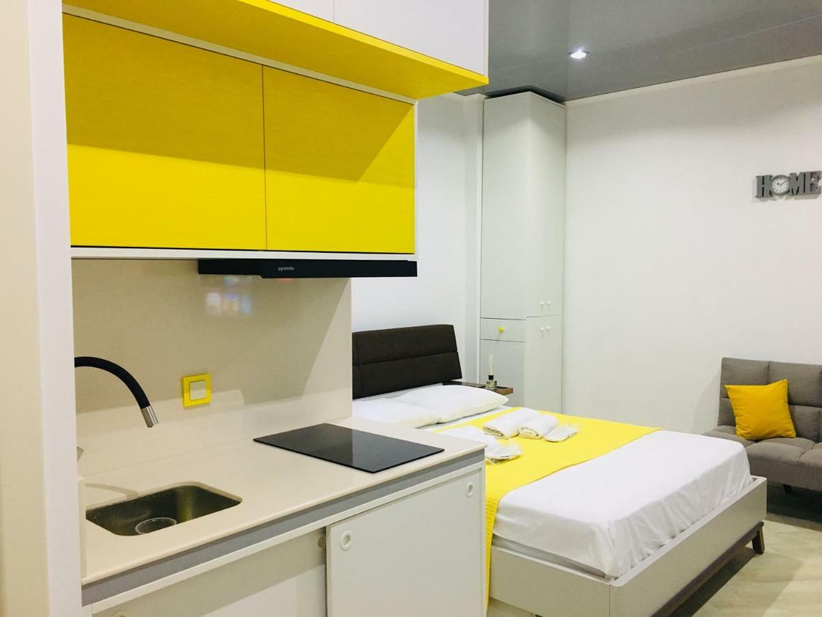 Yellow Room With Sea View Makhinjauri Exteriör bild